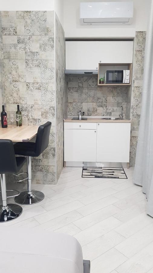 Giardinetto A Toledo Apartments Napoli Eksteriør billede