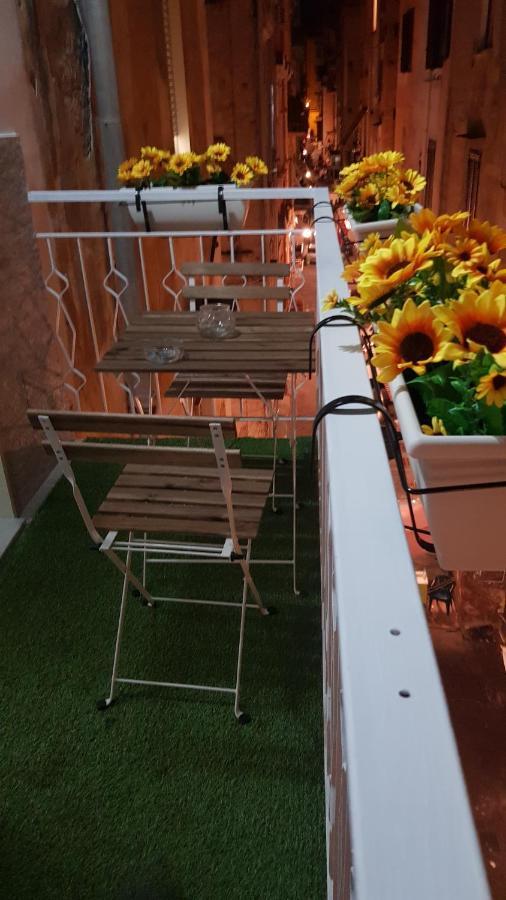 Giardinetto A Toledo Apartments Napoli Eksteriør billede