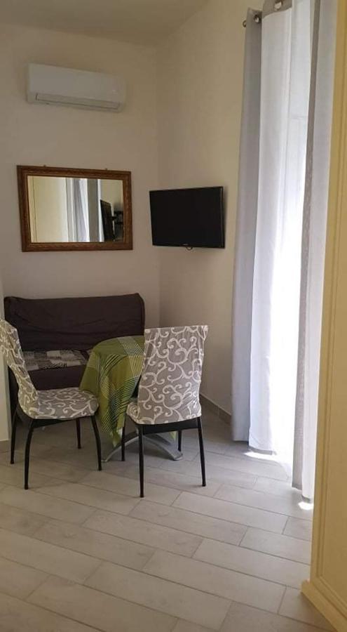 Giardinetto A Toledo Apartments Napoli Eksteriør billede